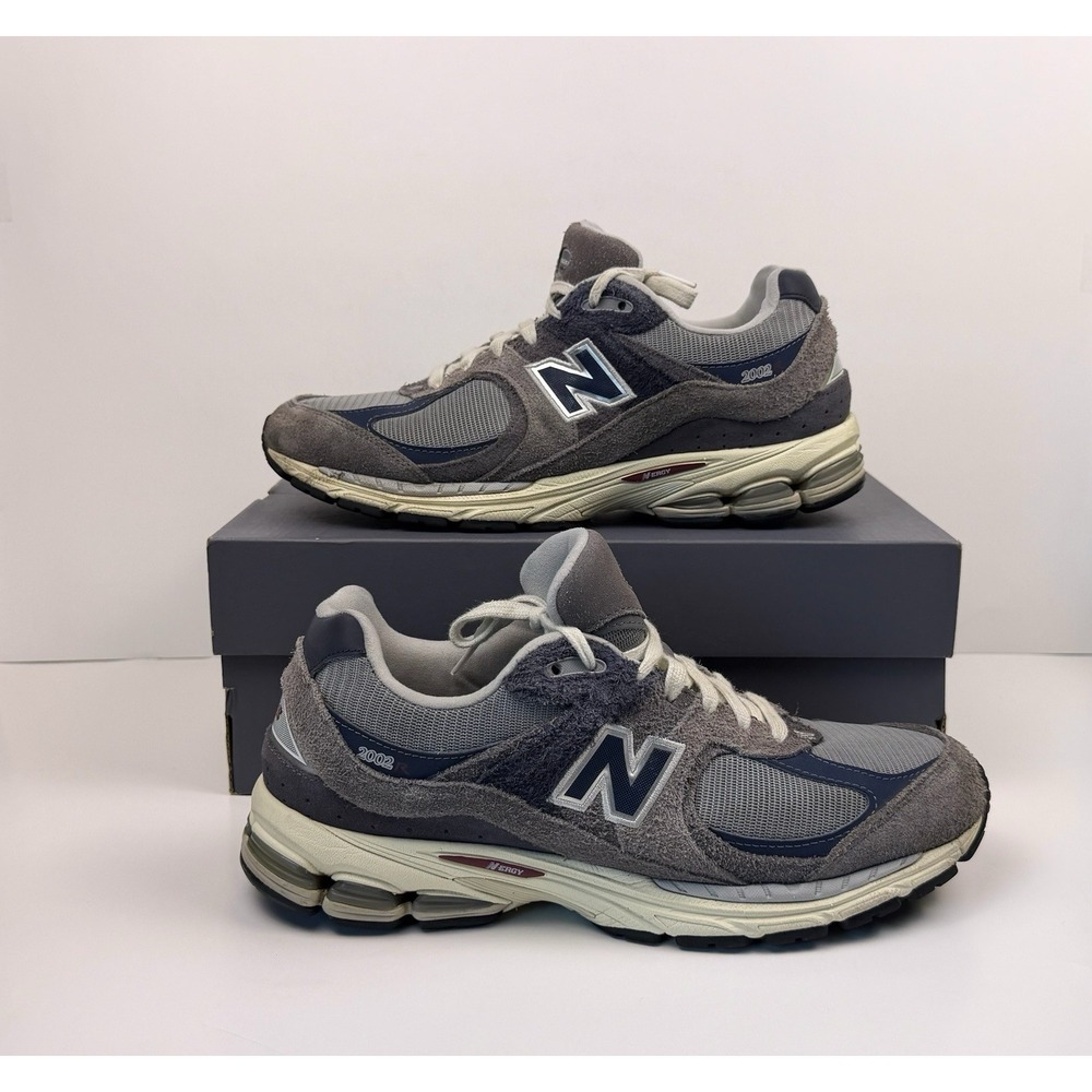 New Balance 2002R Sneakers Men's Size 10.5 Blue/Grey M2002REL‎ Pre-Owned